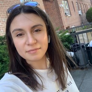 Meet your Posher, Anna